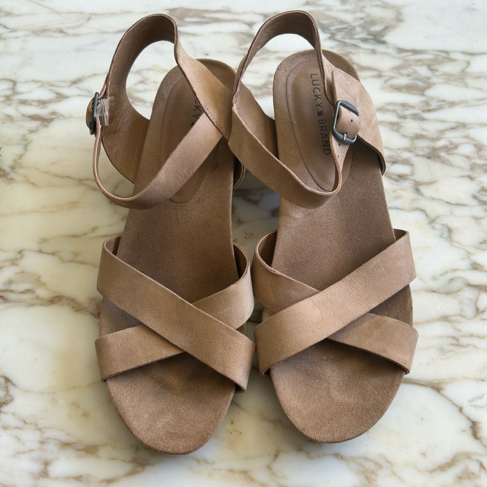 Lucky Brand Nude Strappy Heels Size 9.5